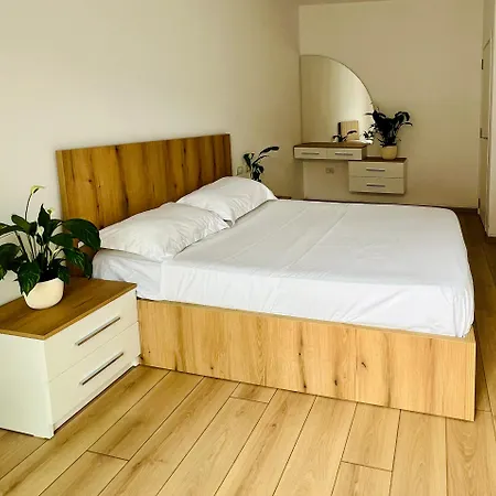 Plant House Apartment