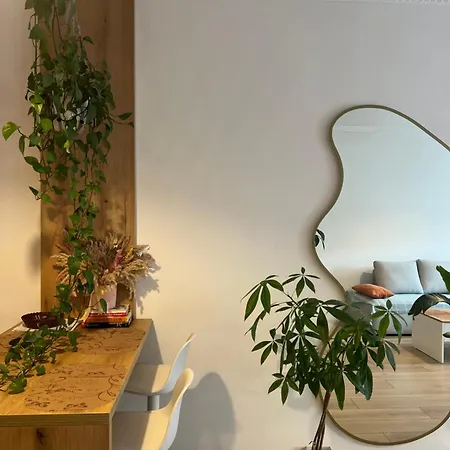 Plant House Apartament *